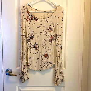 Free People Long sleeves puff Tops
